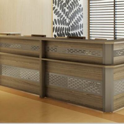 Balcão de atendimento confeccionado em mdp com chapas de aço